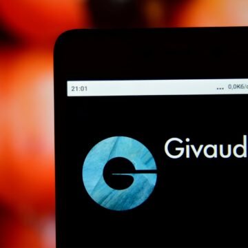 Perfume Maker Givaudan’s Sales Beat Estimates, Tariff Paybacks Weigh on Shares